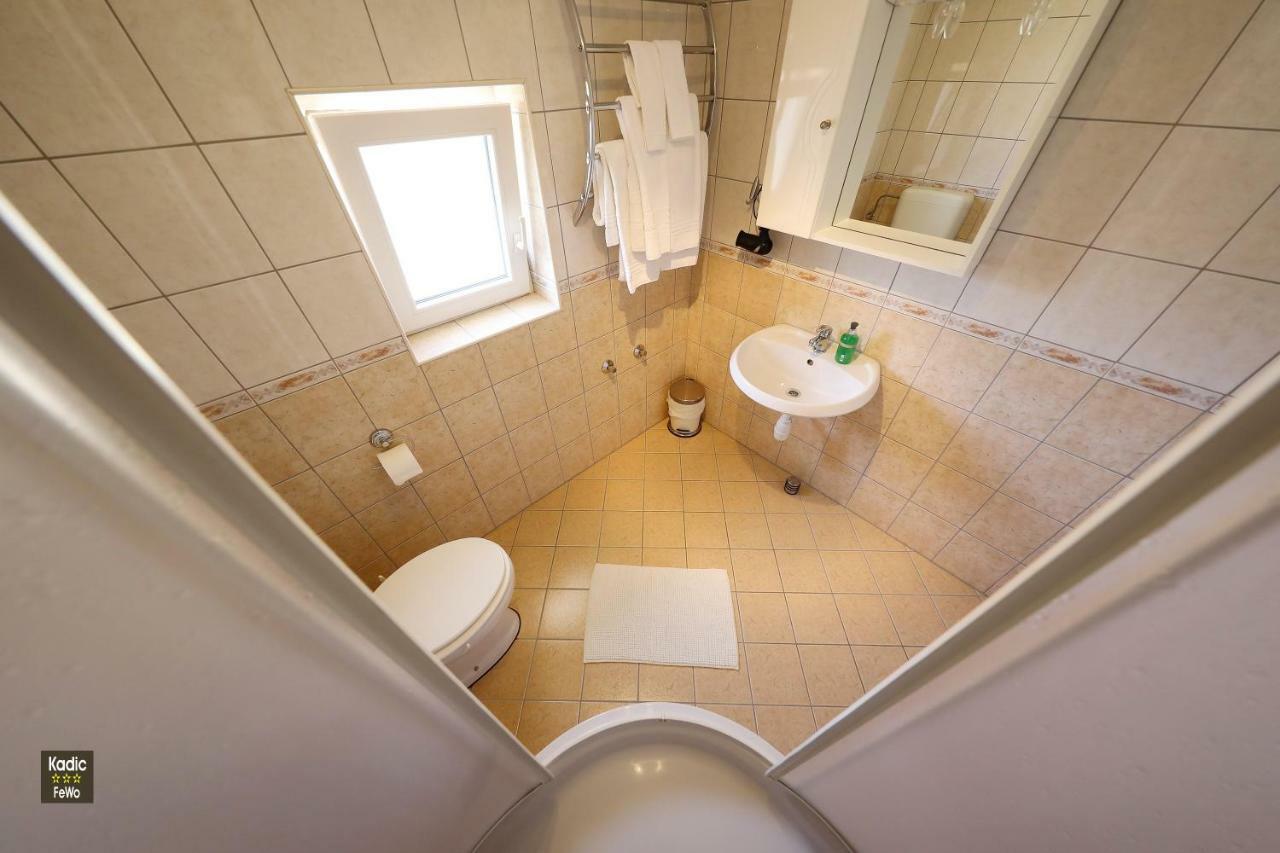 Apartment Josip Vir Exterior photo